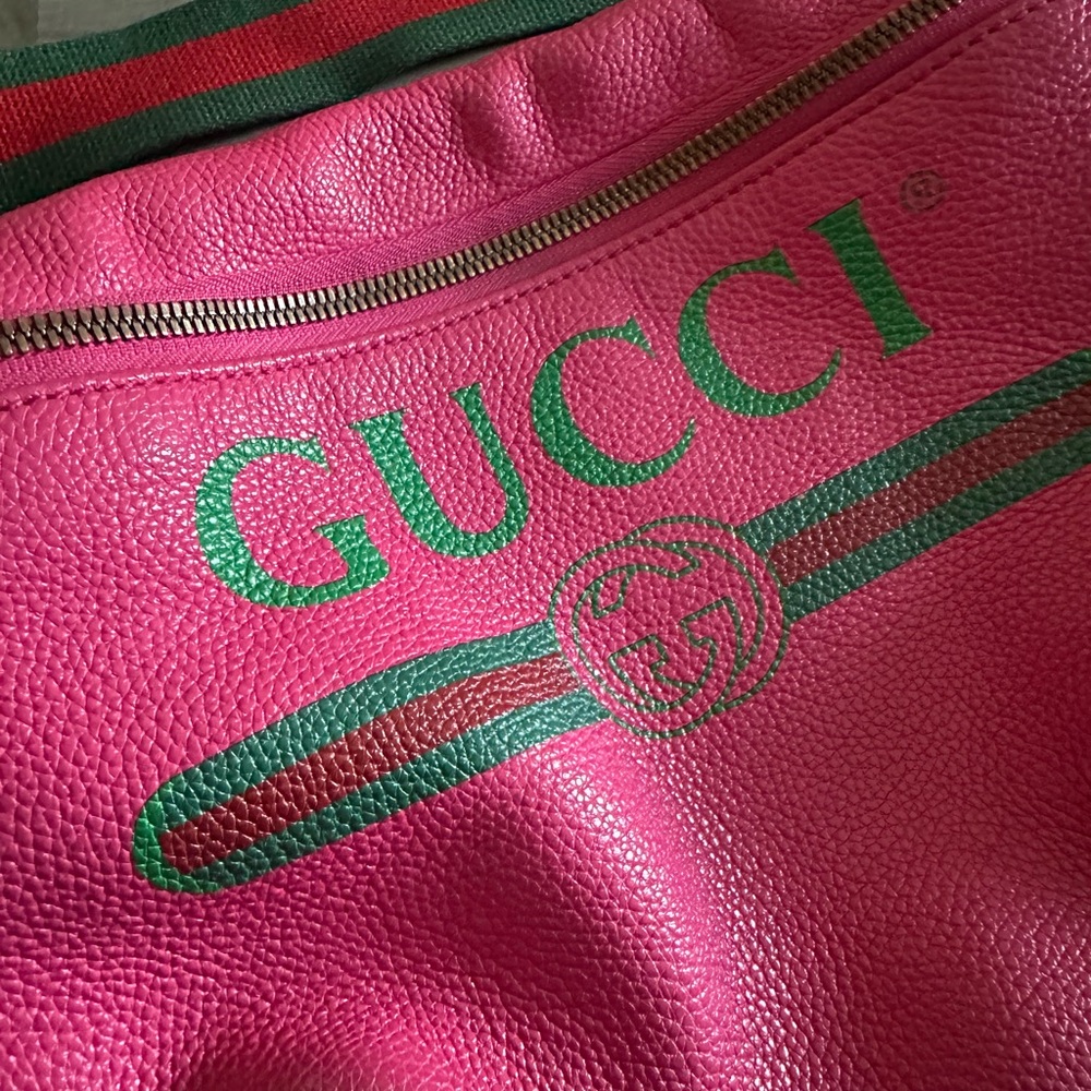 Gucci Pink Leather Logo Belt Bag with Green Accents - Picture 4 of 11